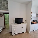 Casa Camilla Apartment *